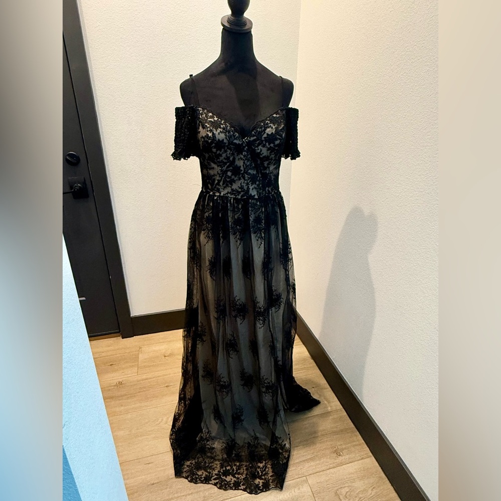 Baltic Born Black Lace Off-Shoulder Maxi Dress NWT